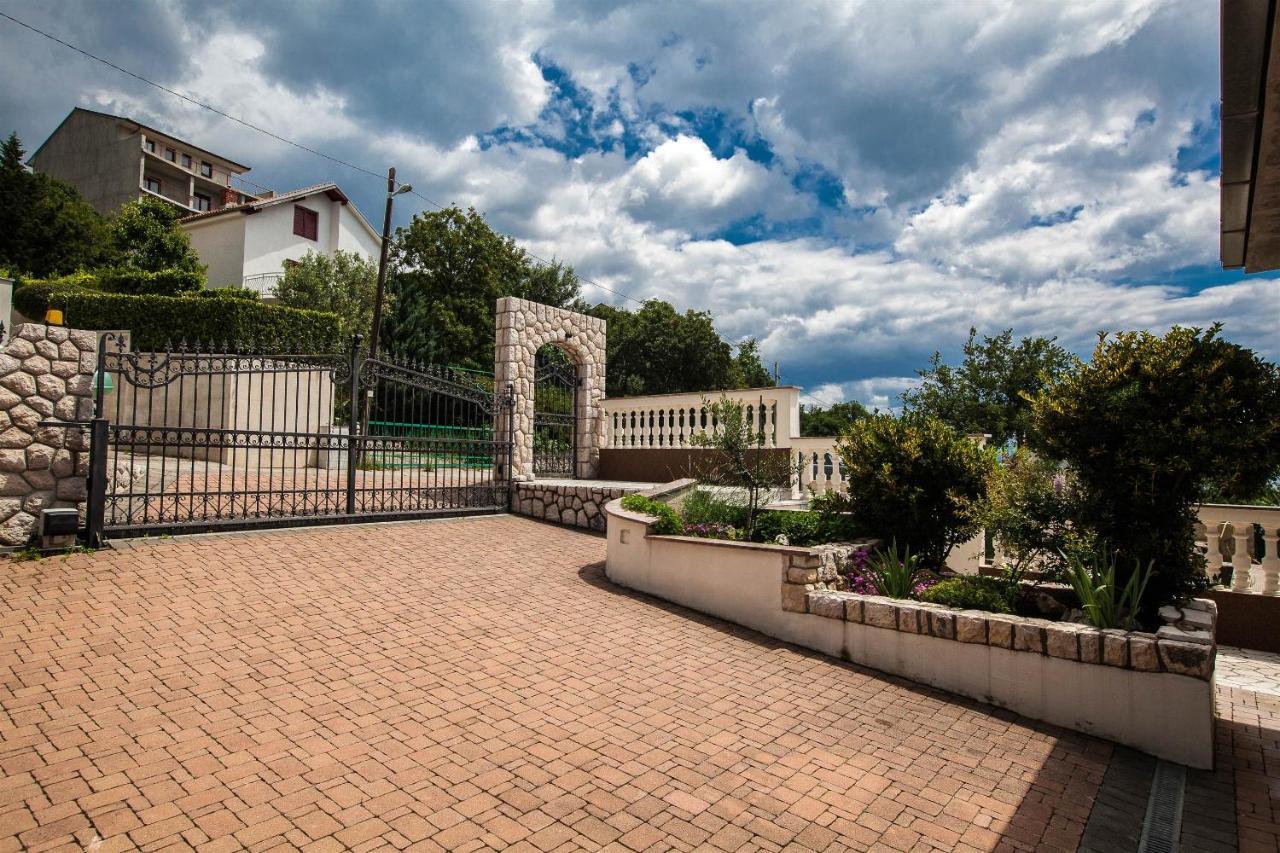 Apartments With A Parking Space Crikvenica - 11307 Exteriér fotografie